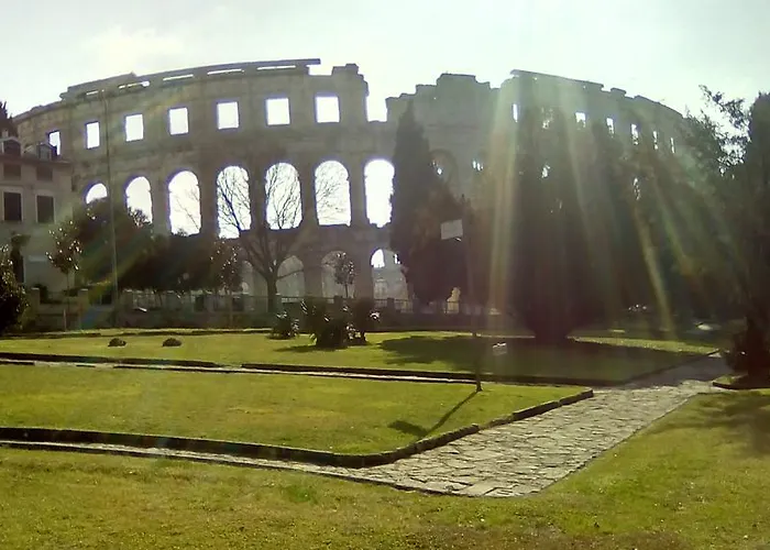 Irene Lejlighed Pula